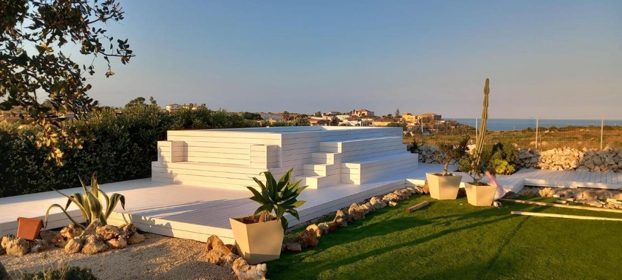 B&B Casa Del Faro Sanvallero Adults Only Portopalo Di Capo Passero 外观 照片