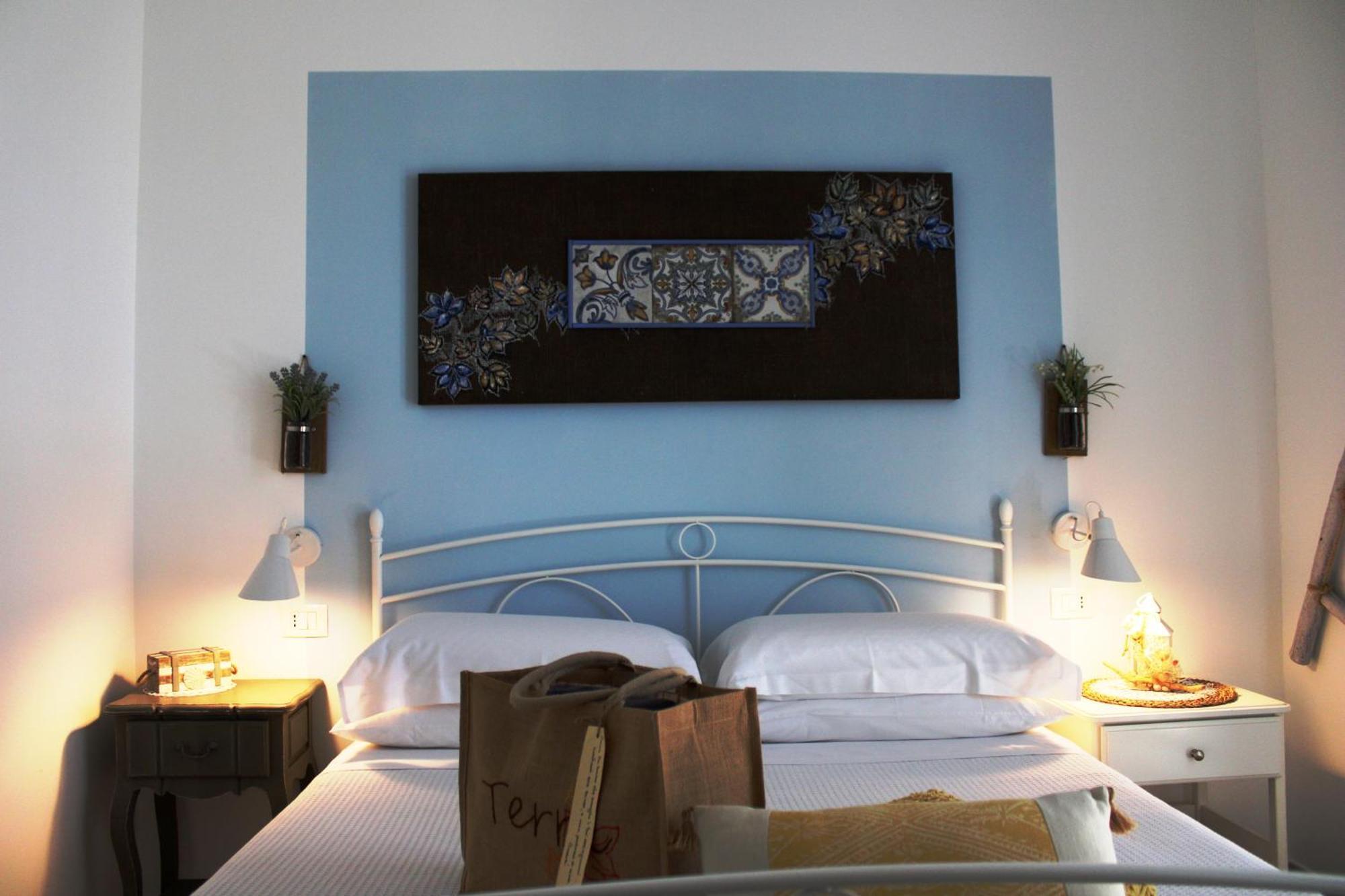 B&B Casa Del Faro Sanvallero Adults Only Portopalo Di Capo Passero 外观 照片