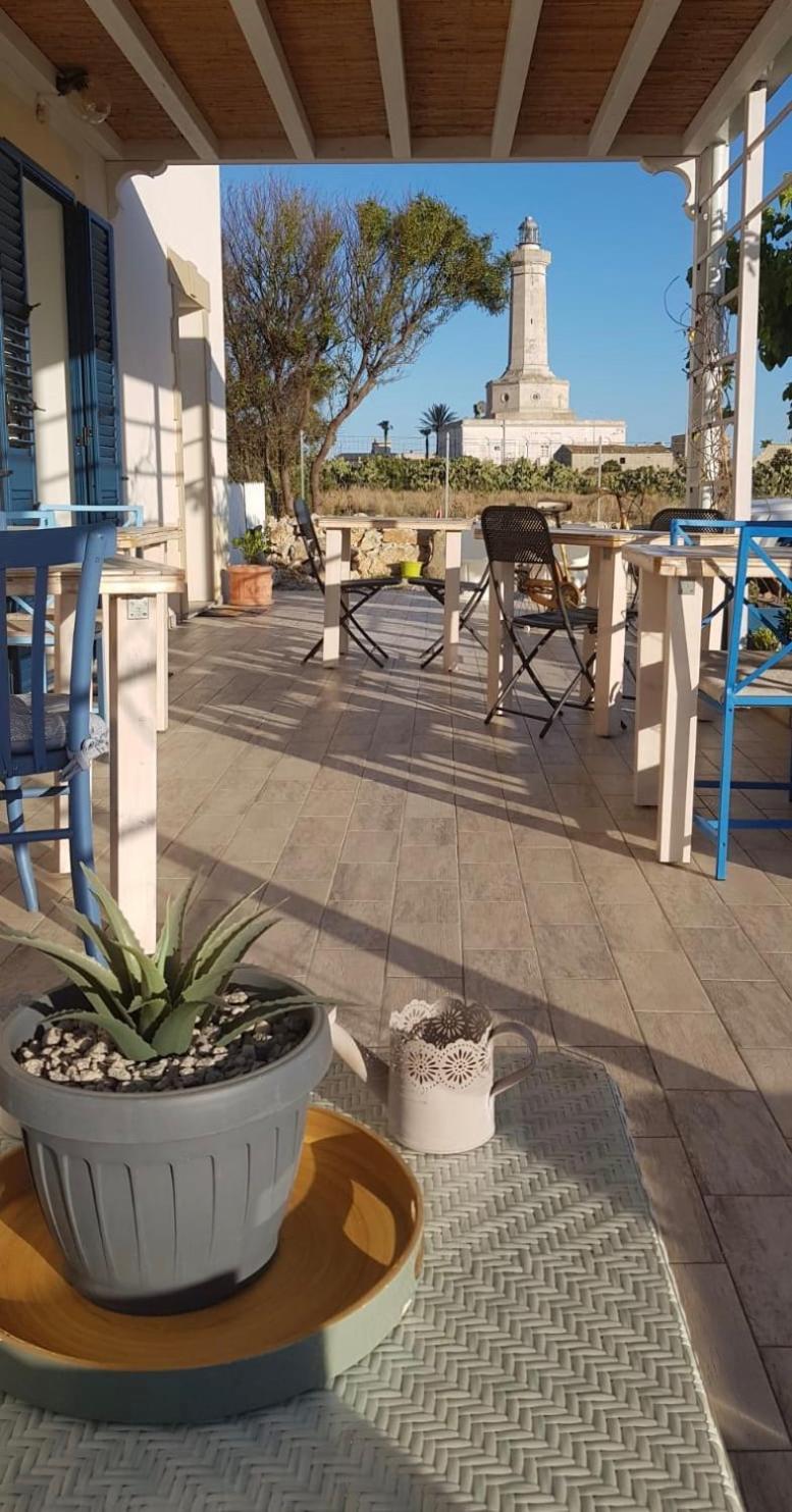 B&B Casa Del Faro Sanvallero Adults Only Portopalo Di Capo Passero 外观 照片